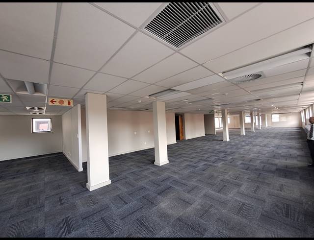 411M² OFFICE TO LET IN WAVERLEY